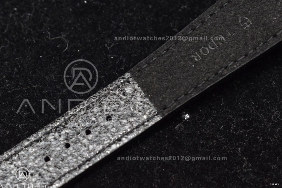 ZF Leather WrinkleFree 1:1 Edition Strap Best Dark 425 on V Bezel DLC Distressed Bay Black Black A2824 Heritage 0716